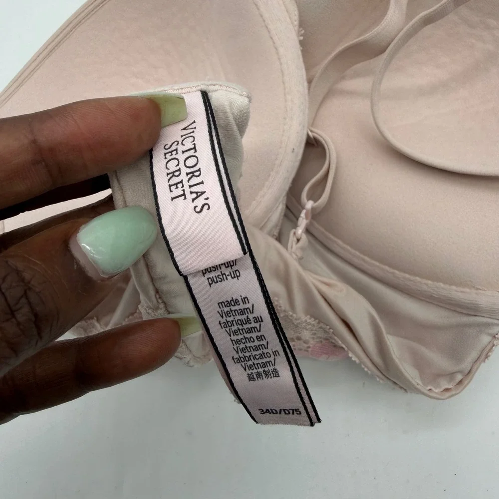 Victoria's Secret Body By Victoria Push-Up Bra 34D Beige Pink Floral‎ Lace Trim